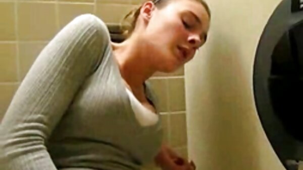 سانا انزیو، دختر جذاب، در ویدیوی سه نفره، کرم بیدمشکی می فیلم سکسی زنان خیلی چاق گیرد
